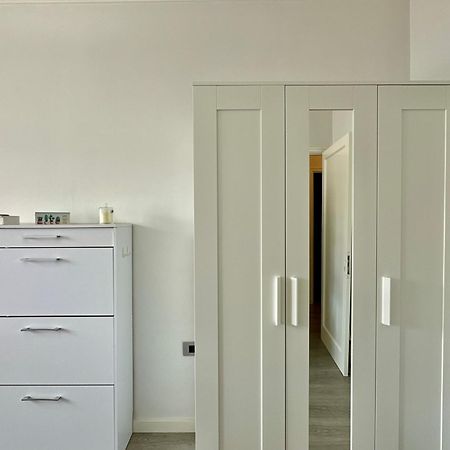 Hostiguest Coliving Leon Y Castillo Las Palmas de Gran Canaria Extérieur photo