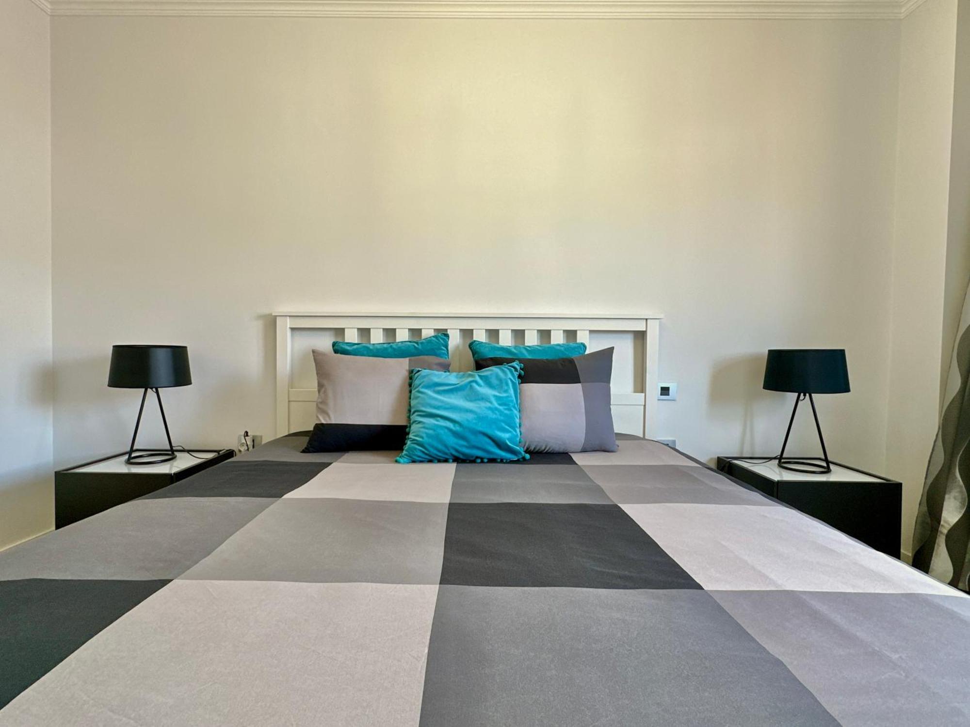 Hostiguest Coliving Leon Y Castillo Las Palmas de Gran Canaria Extérieur photo