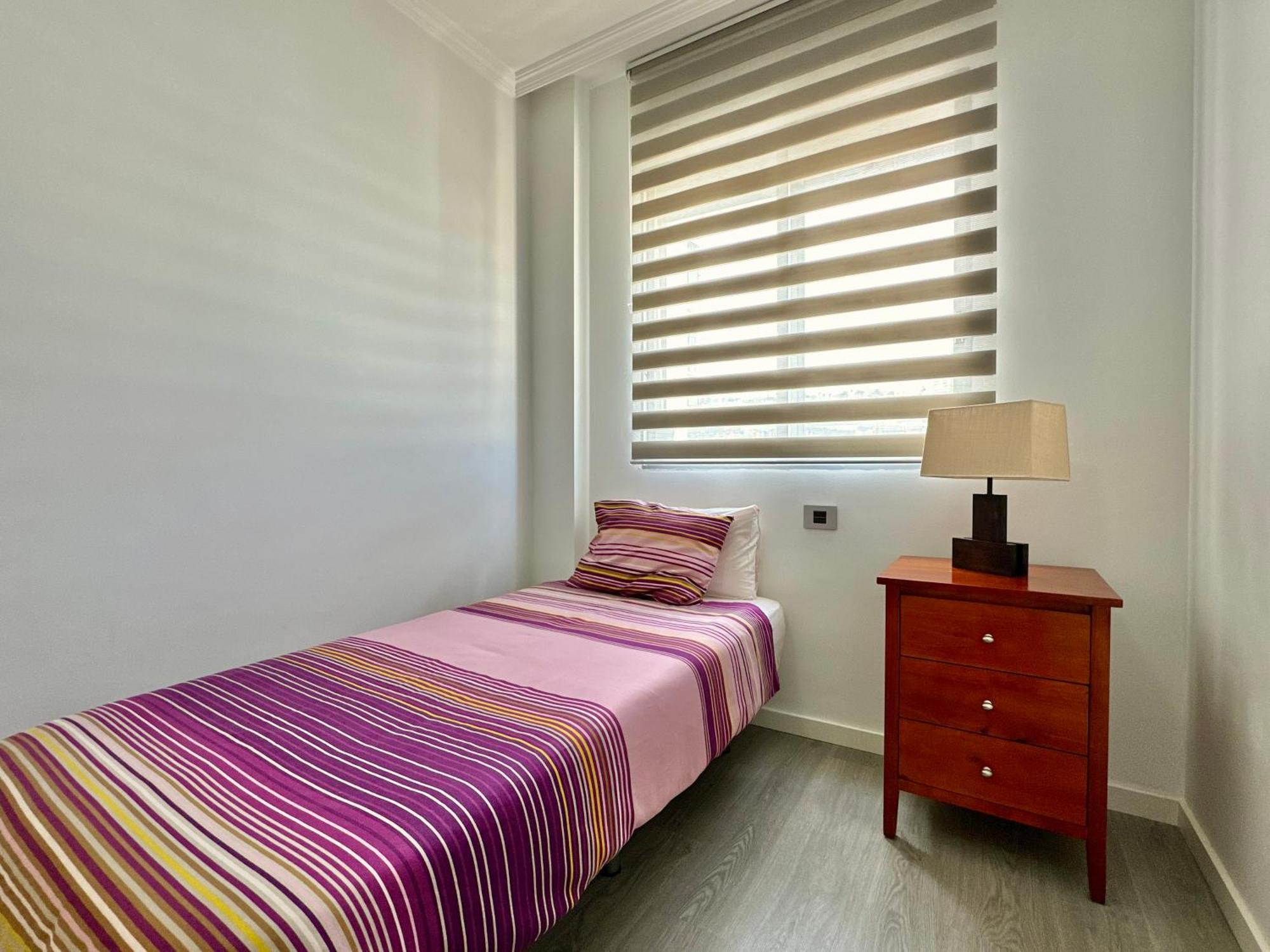 Hostiguest Coliving Leon Y Castillo Las Palmas de Gran Canaria Extérieur photo